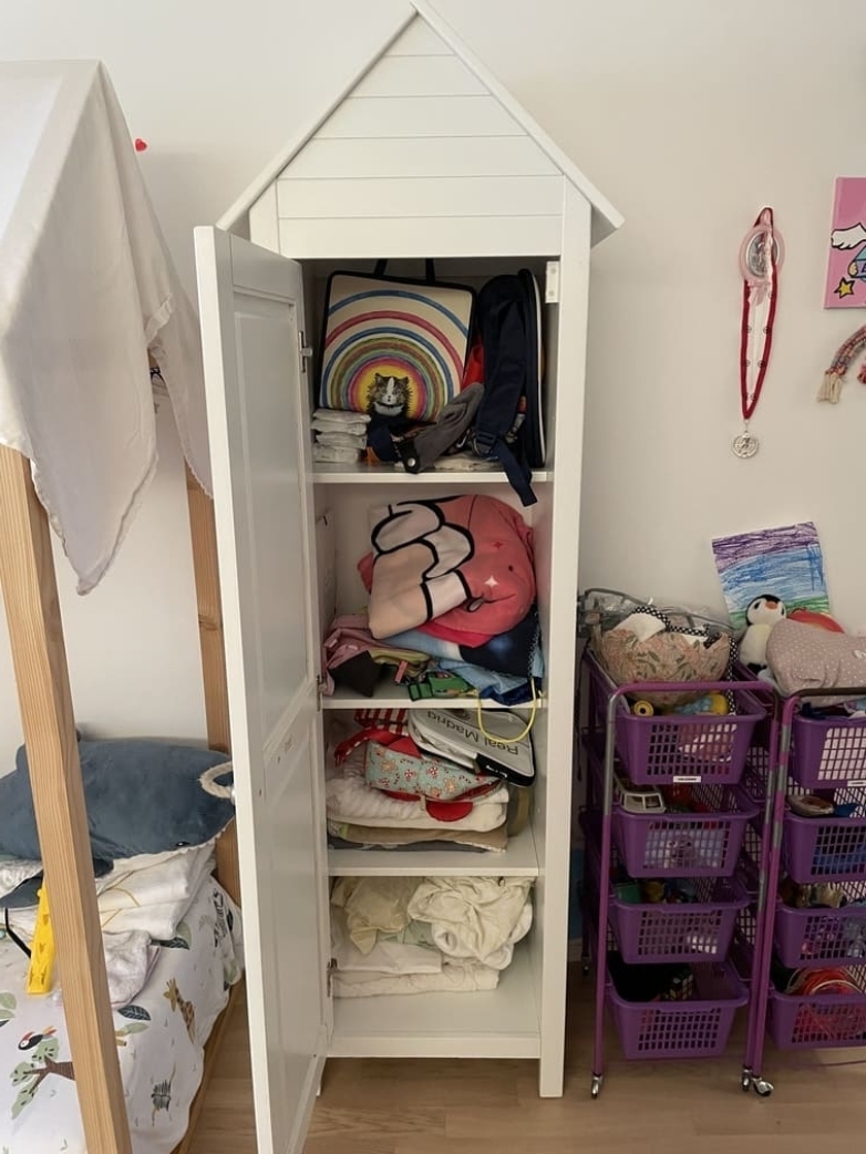 A picture of Mrs. Fox